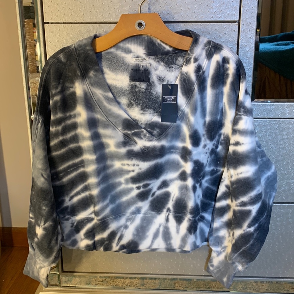 Tie-dye vneck sweatshirt